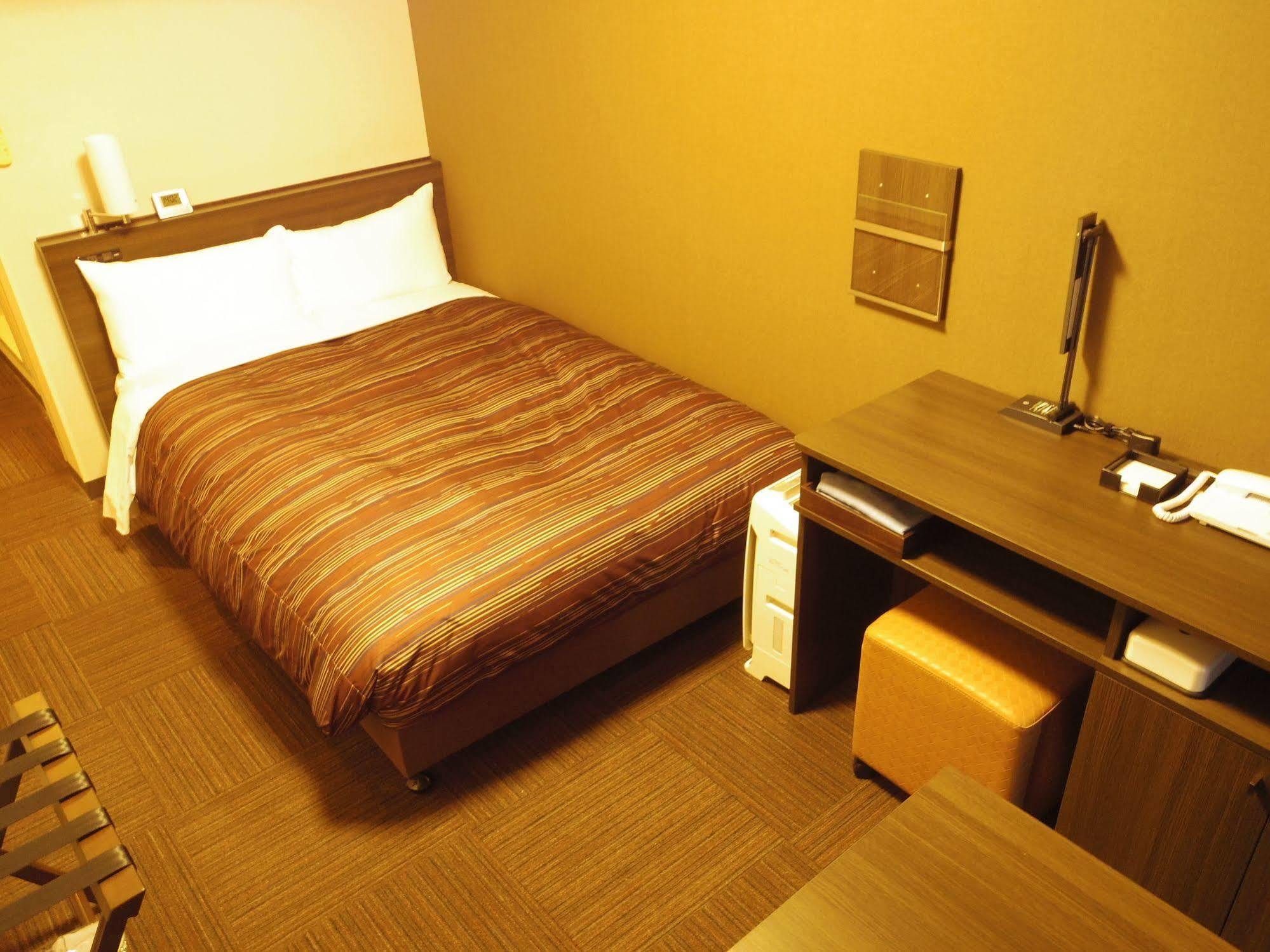 Hotel Route-Inn Kumamoto Ekimae Dış mekan fotoğraf